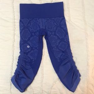 Lululemon In the Flow cropped leggings